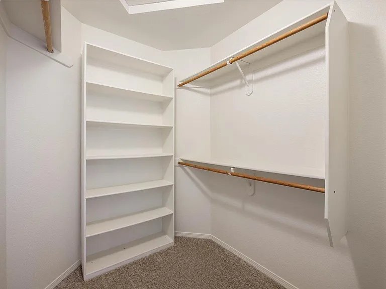 Building Photo - 1503 N Montana St