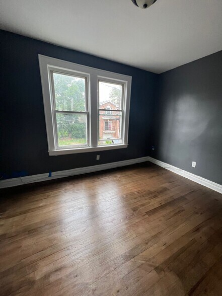 57 Fabyan Pl 2L - 56 Fabyan Pl