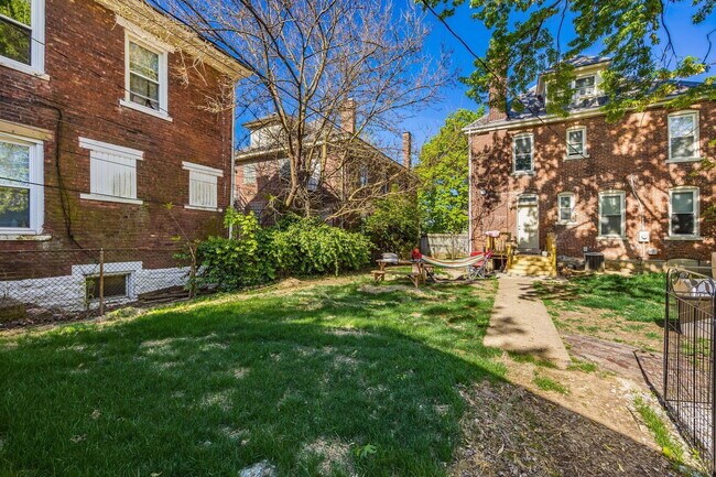 Building Photo - 1638 N 4th St