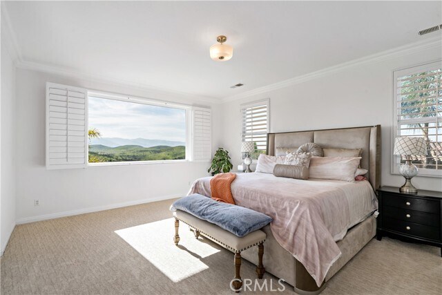 Building Photo - 16423 Village Meadow Dr