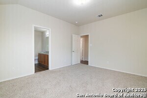 Building Photo - 10374 Oakwood Crest