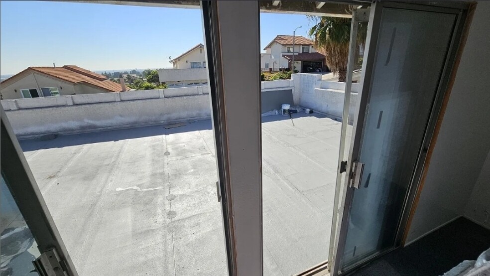 Building Photo - 832 Adelita St