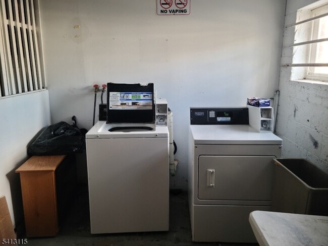 Building Photo - 103 Belleville Ave