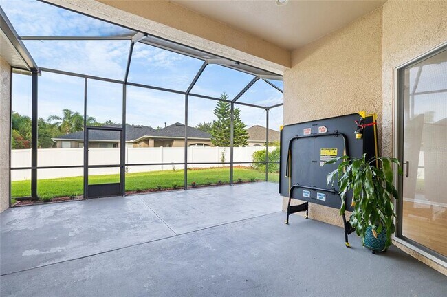 Building Photo - 20111 Tamiami Ave