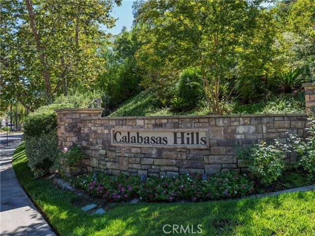Building Photo - 24709 Cll Conejo