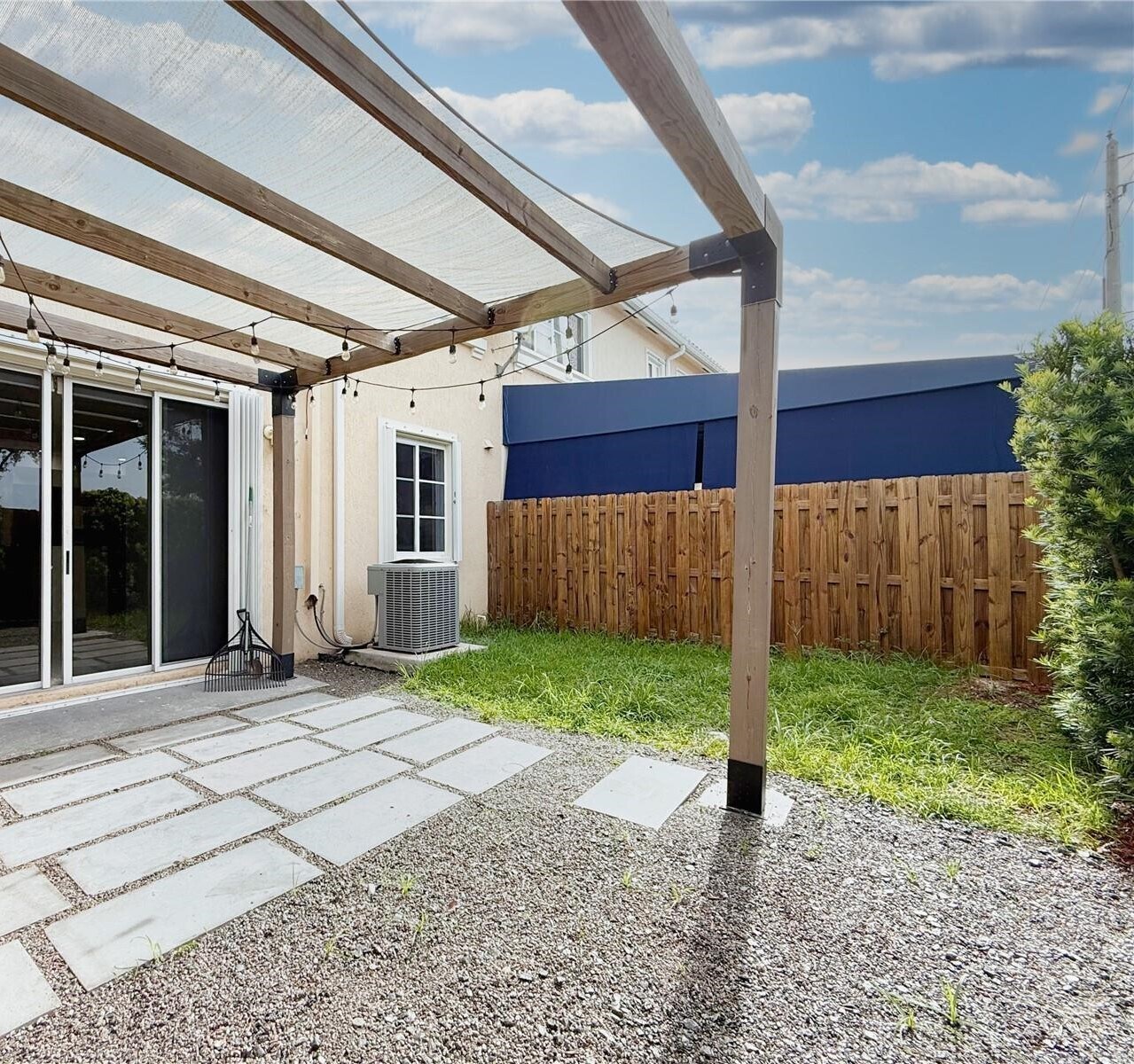 Building Photo - 16562 SW 71st Ter