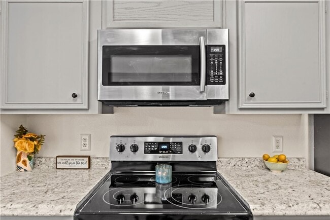 Building Photo - 6302 Penny Ln