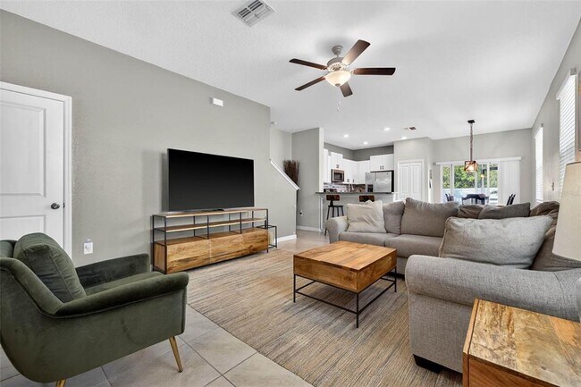 Building Photo - 10432 Shady Preserve Dr