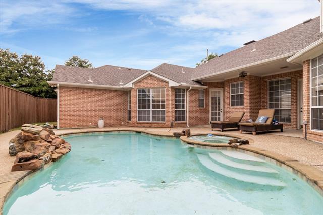 Building Photo - 2313 Marblewood Dr
