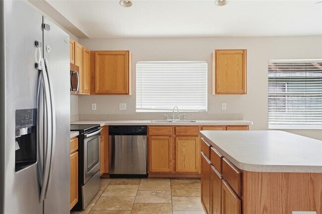 Building Photo - 3816 Beaumont Loop