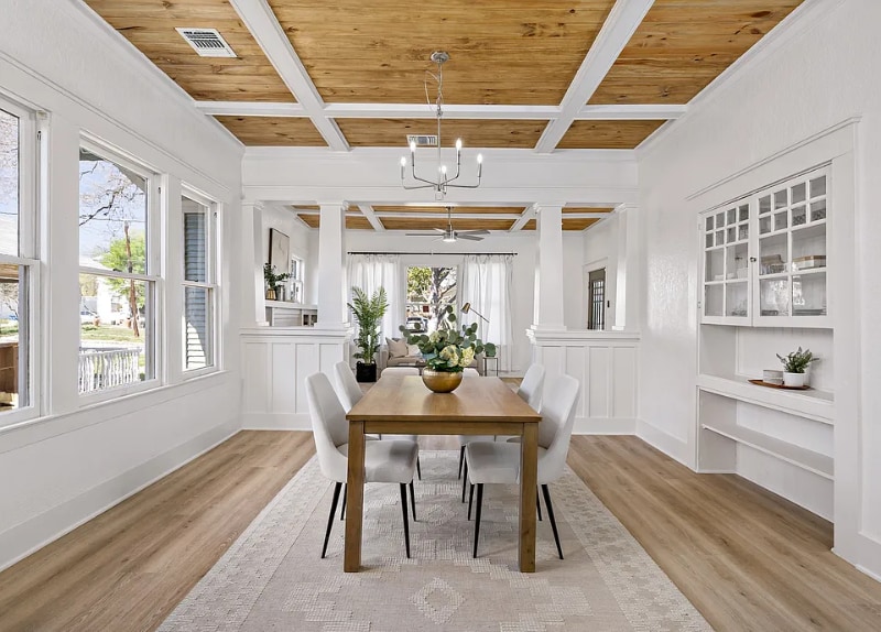 Building Photo - 506 E Evergreen St