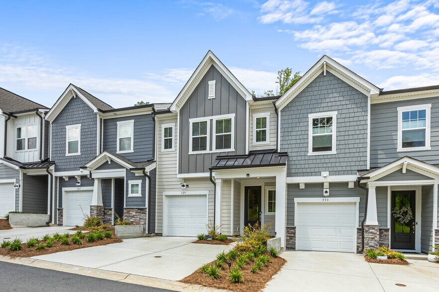 Building Photo - 529 Madison Falls Ct