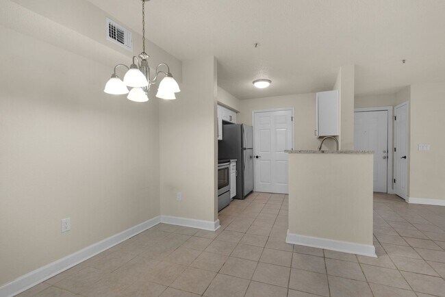 Building Photo - Beautifully remodeled 1B/1B Unfurnished Condo near Beach in the Heart of Destin!