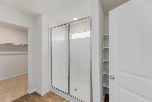 Building Photo - 21012 Abigail Fillmore Rd