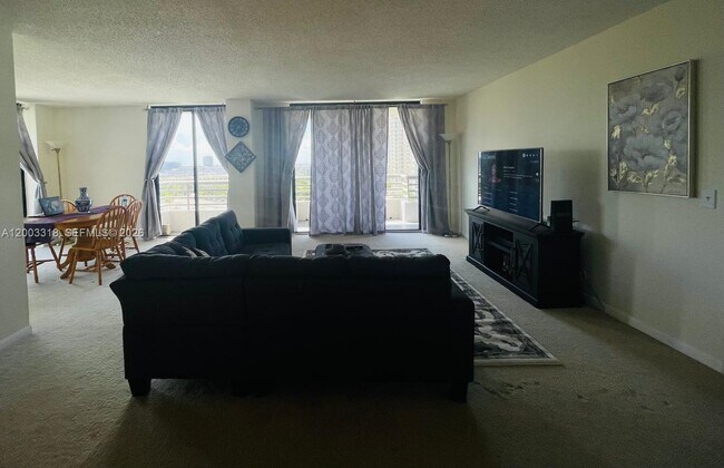 Building Photo - 3300 NE 191st St