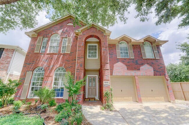 Primary Photo - 18106 Oakleaf Trail Ct