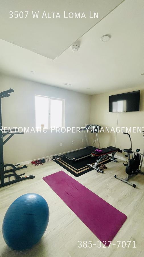 Building Photo - 3507 W Alta Loma Ln
