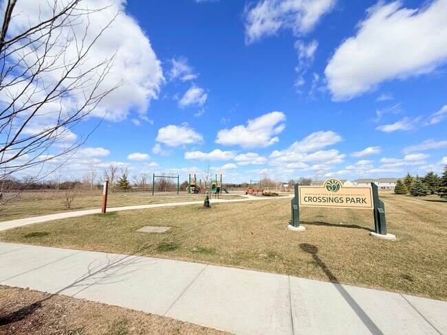 Building Photo - 2826 Kessler Dr