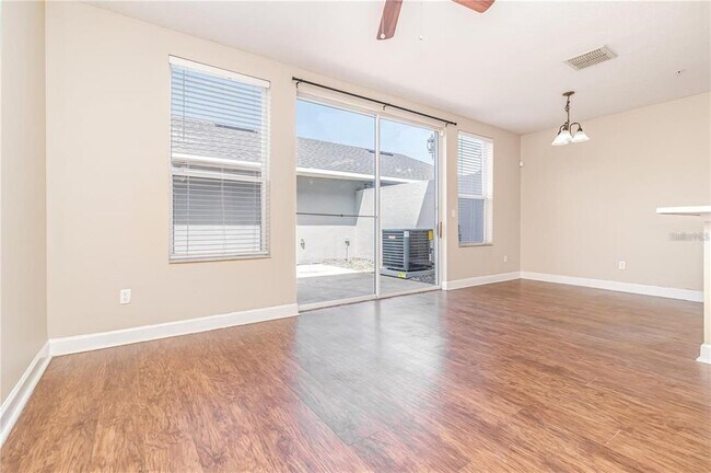 Building Photo - 8517 Saratoga Inlet Dr