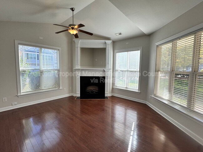 Building Photo - 3501 Provost St