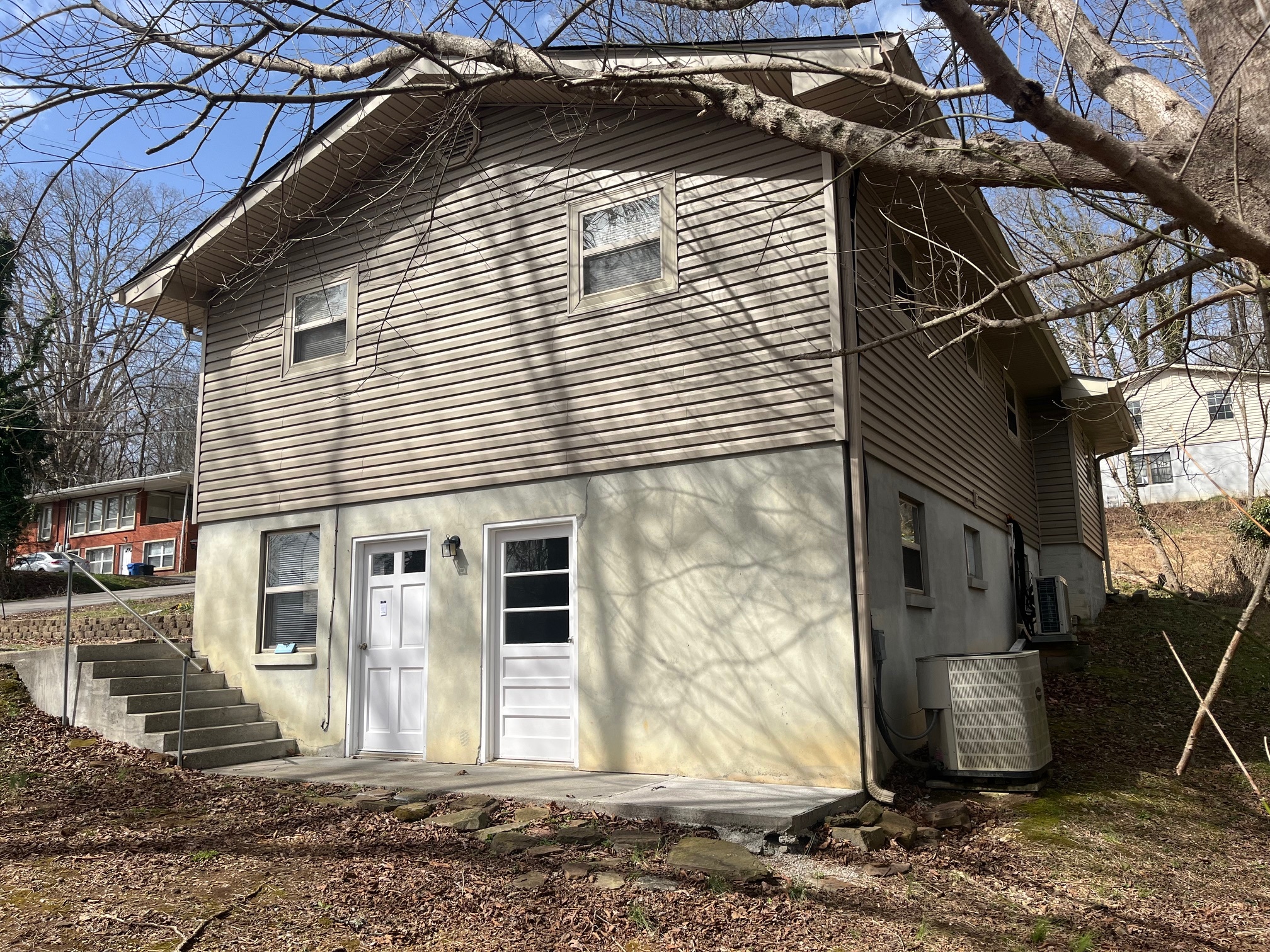 Building Photo - 9965 Summer Breeze Dr