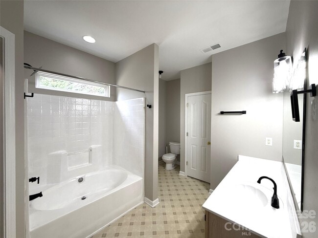 Building Photo - 2602 Brahman Meadows Ln