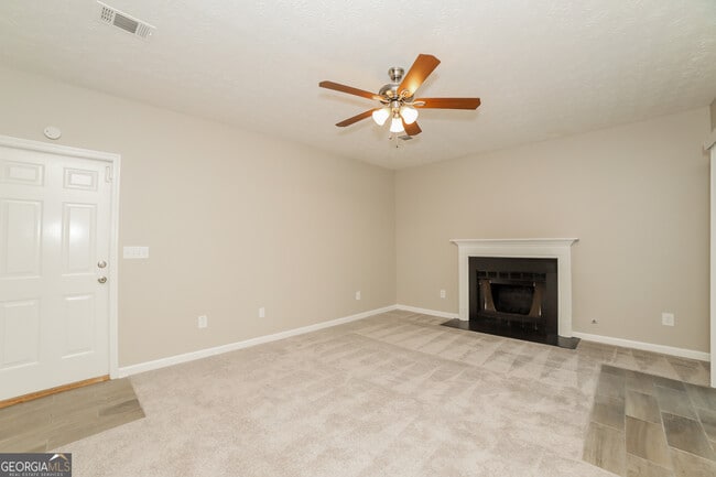 Building Photo - 4155 Glad Morning Dr