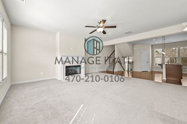 Building Photo - Elegant 4 bedroom townhome in Duluth!