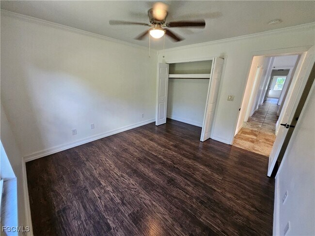 Building Photo - 713 Palmetto Ave