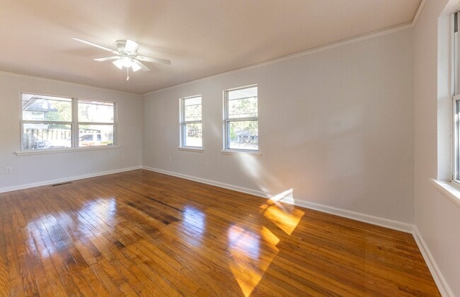 Building Photo - Welcome home!