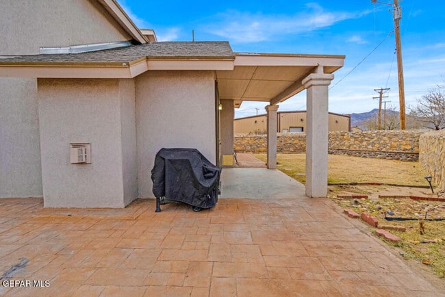 Building Photo - 9953 Marine Cir