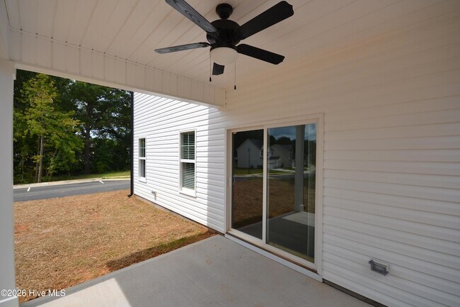 Building Photo - 388 Atwood Dr