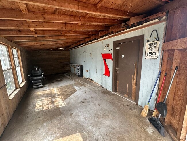 Building Photo - 7811 Helmers St