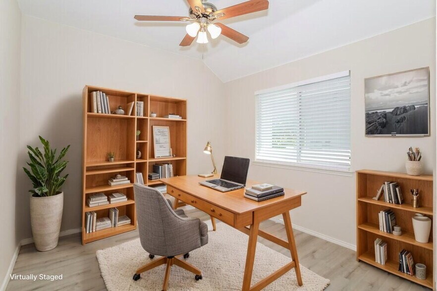 Building Photo - 240 Creekview Dr