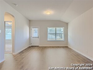 Building Photo - 9811 Bratten Rise