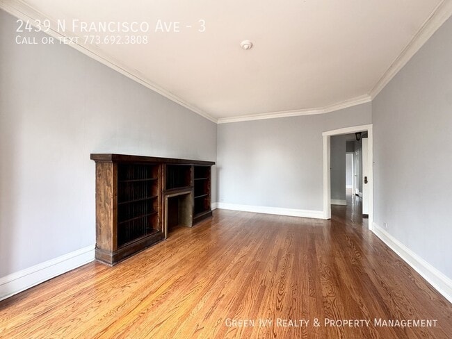 Building Photo - 2439 N Francisco Ave