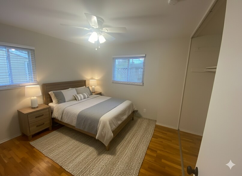 Building Photo - 1900 Holly Way