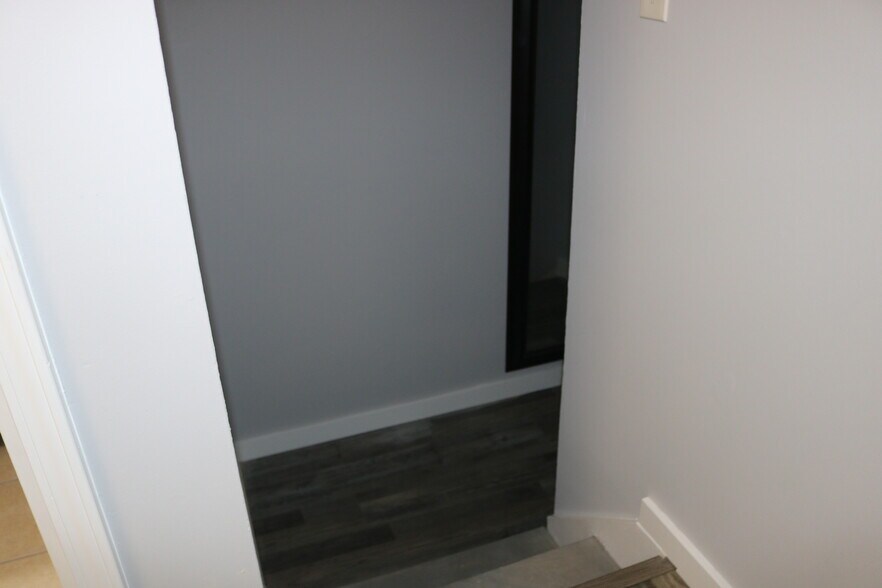 Building Photo - 3830 Kensingwood Trce