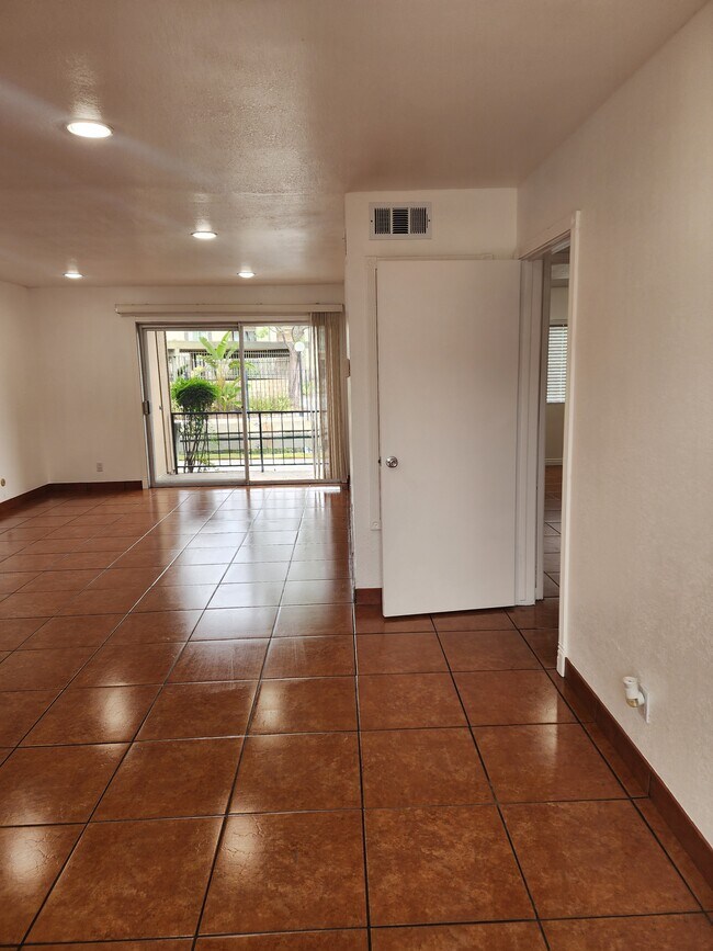 Building Photo - 25743 Hogan Dr