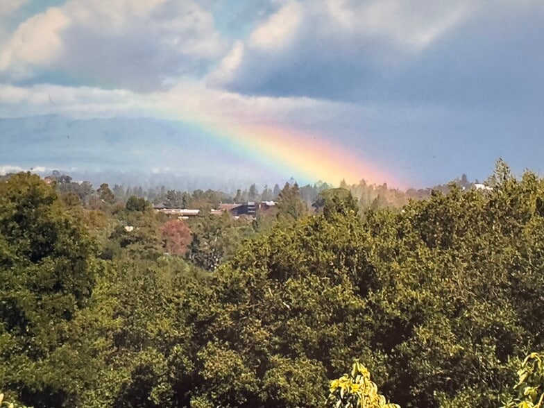 Building Photo - 25860 Altamont Rd