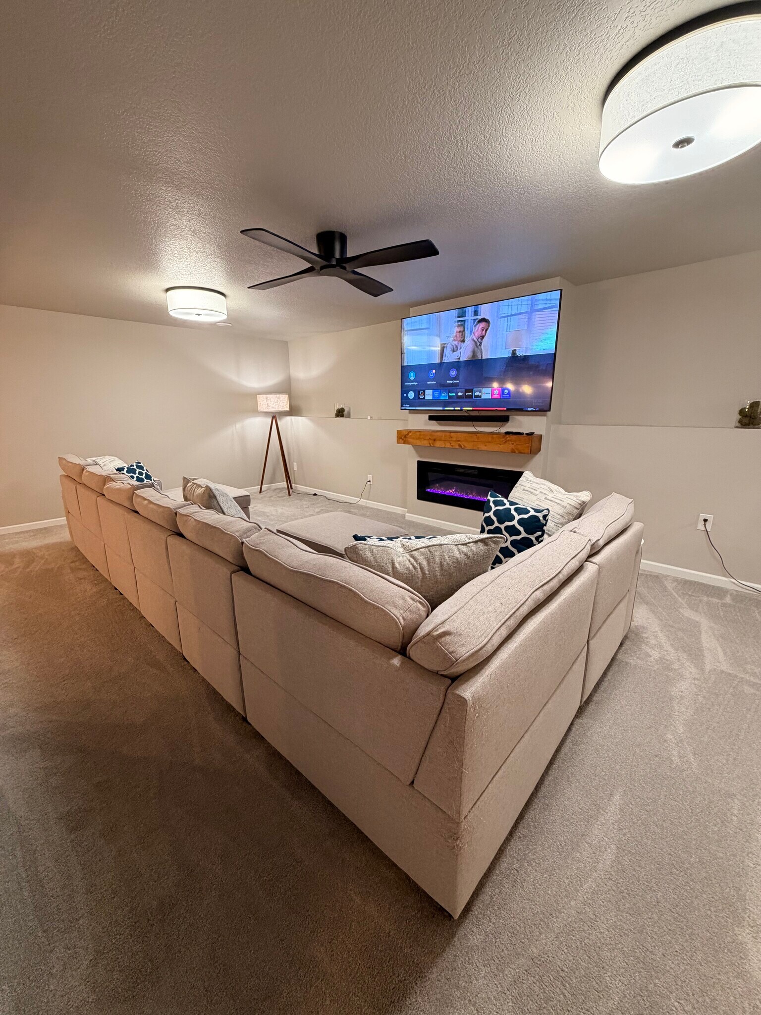 Building Photo - 4434 Honey Bee Rdg