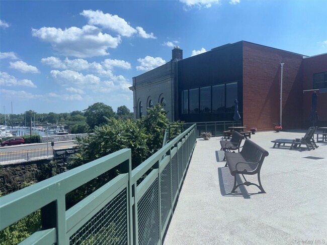 Building Photo - 123 Mamaroneck Ave