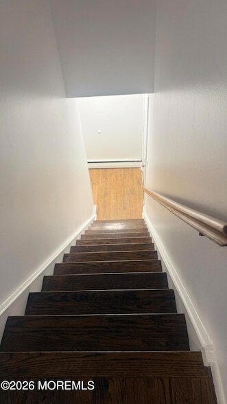 Building Photo - 364 Westwood Ave