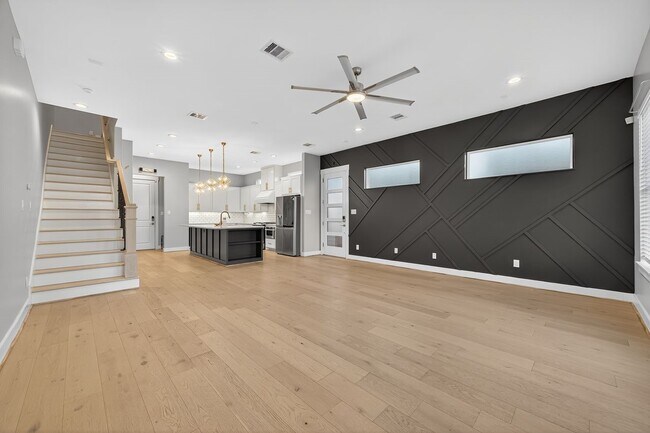 Building Photo - 4508 Hardy St