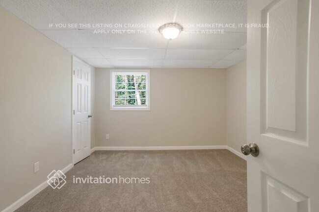 Building Photo - 4895 Orchard Ct