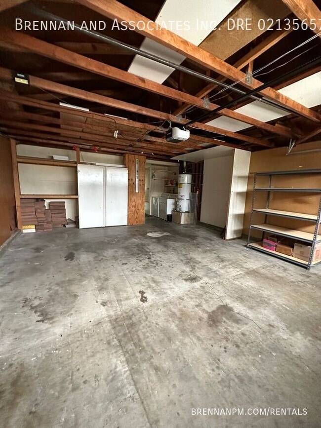 Building Photo - 8188 Santa Arminta Ave