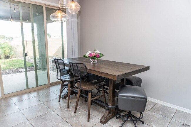 Building Photo - 6722 E 35th St