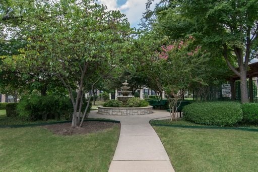 Building Photo - 4074 Kyndra Cir