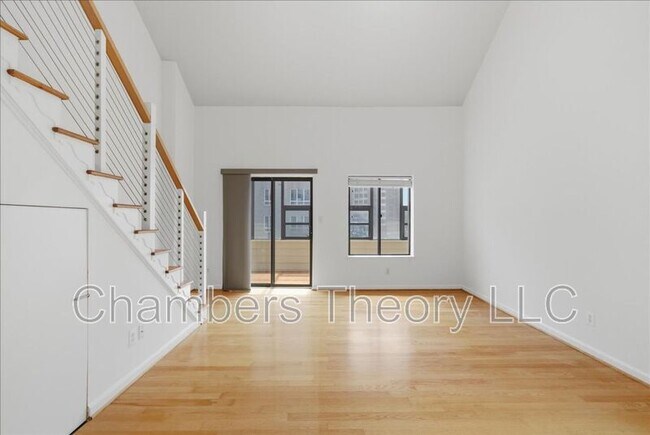 Building Photo - 1020 N Stafford St