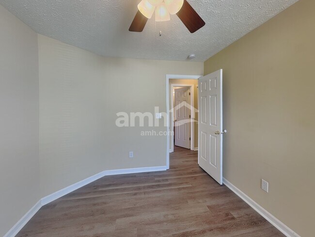 Building Photo - 8059 Sydney Ln